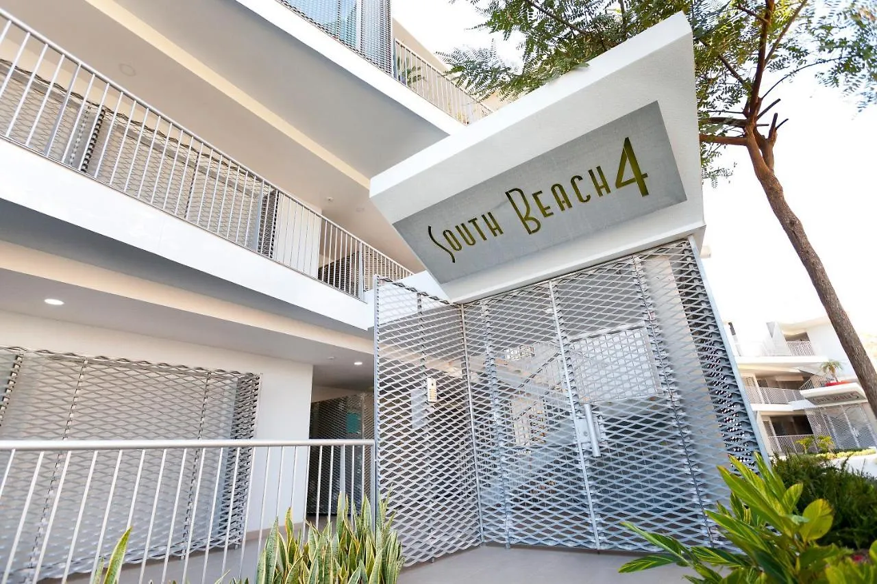 El Higueron. South Beach 4. 3 Bedrooms, Sea Views, Terrace And Pool Benalmádena 0*,  Spanyolország