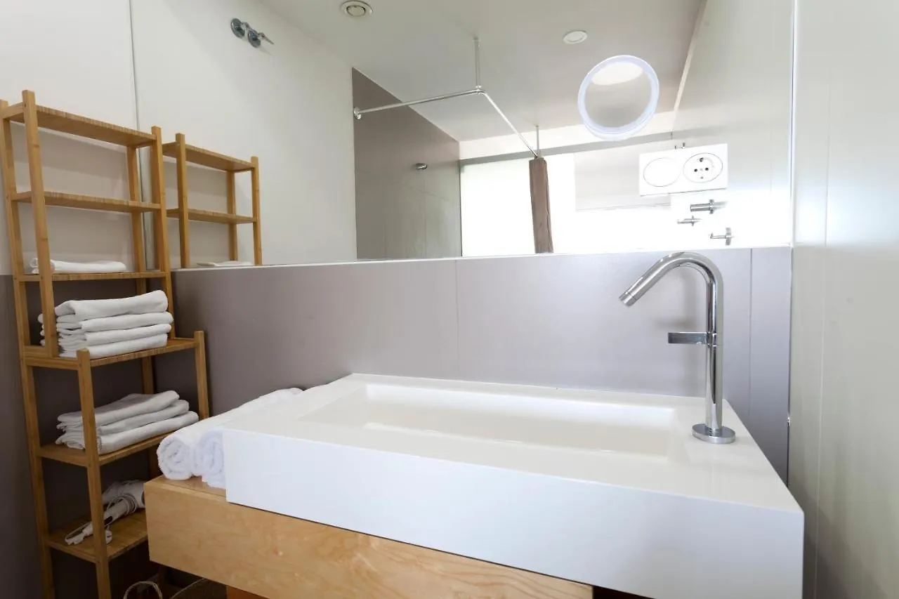 El Higueron. South Beach 4. 3 Bedrooms, Sea Views, Terrace And Pool Benalmádena Apartman